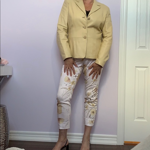 DANIER suit - Picture 9 of 11